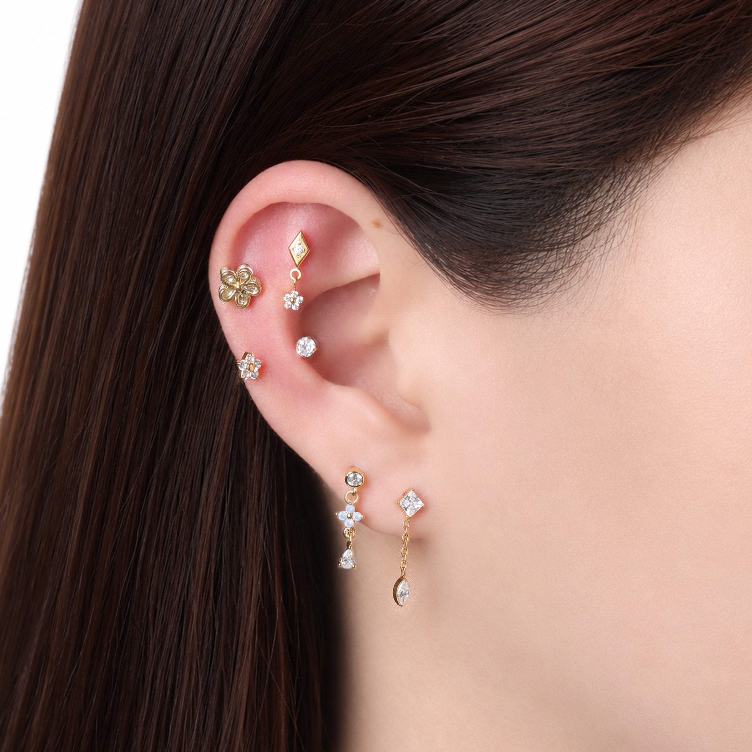Titanium Serin Flower Stud
