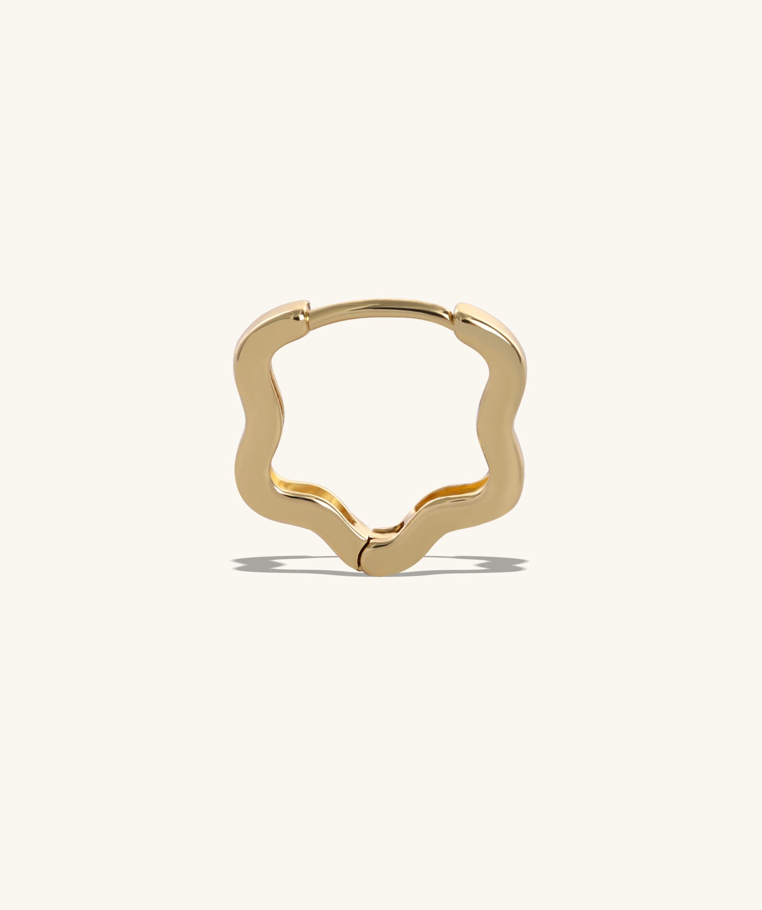 Cute Flower Hoops - OumoJewelry