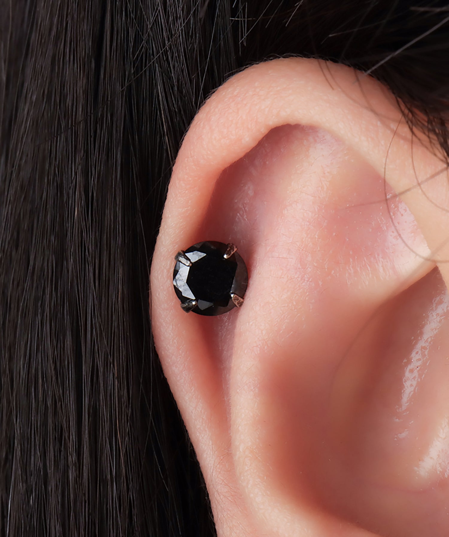 Basic Black Gemstone Stud - OumoJewelry