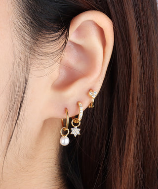 Elegant Pearl Charm - OumoJewelry