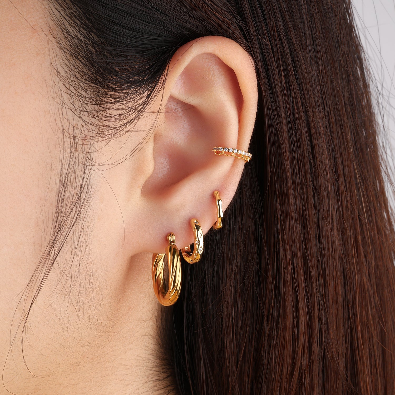 Exquisite Ear Cuff - Brass - Oumo Jewelry
