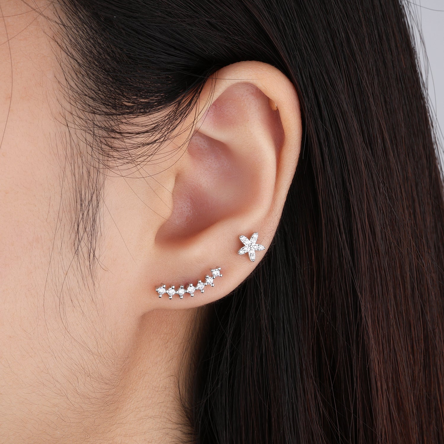 Small Fresh Gem Flower Stud - OhmoJewelry