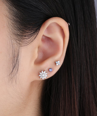 Charm Flower Stud - OumoJewelry