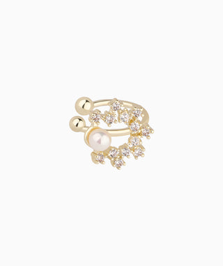 Delicate Snowflake Pearl Ear Cuff - OumoJewelry