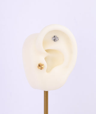 Lucky Clover Flatback Stud - OumoJewelry