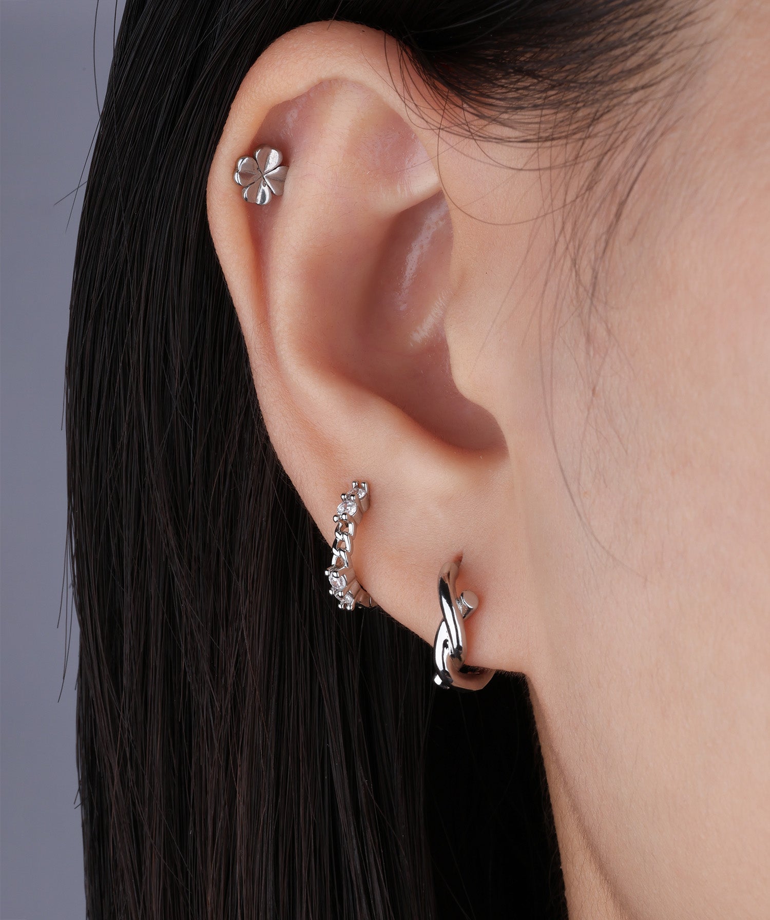 Knot Hoops - Brass - Oumo Jewelry