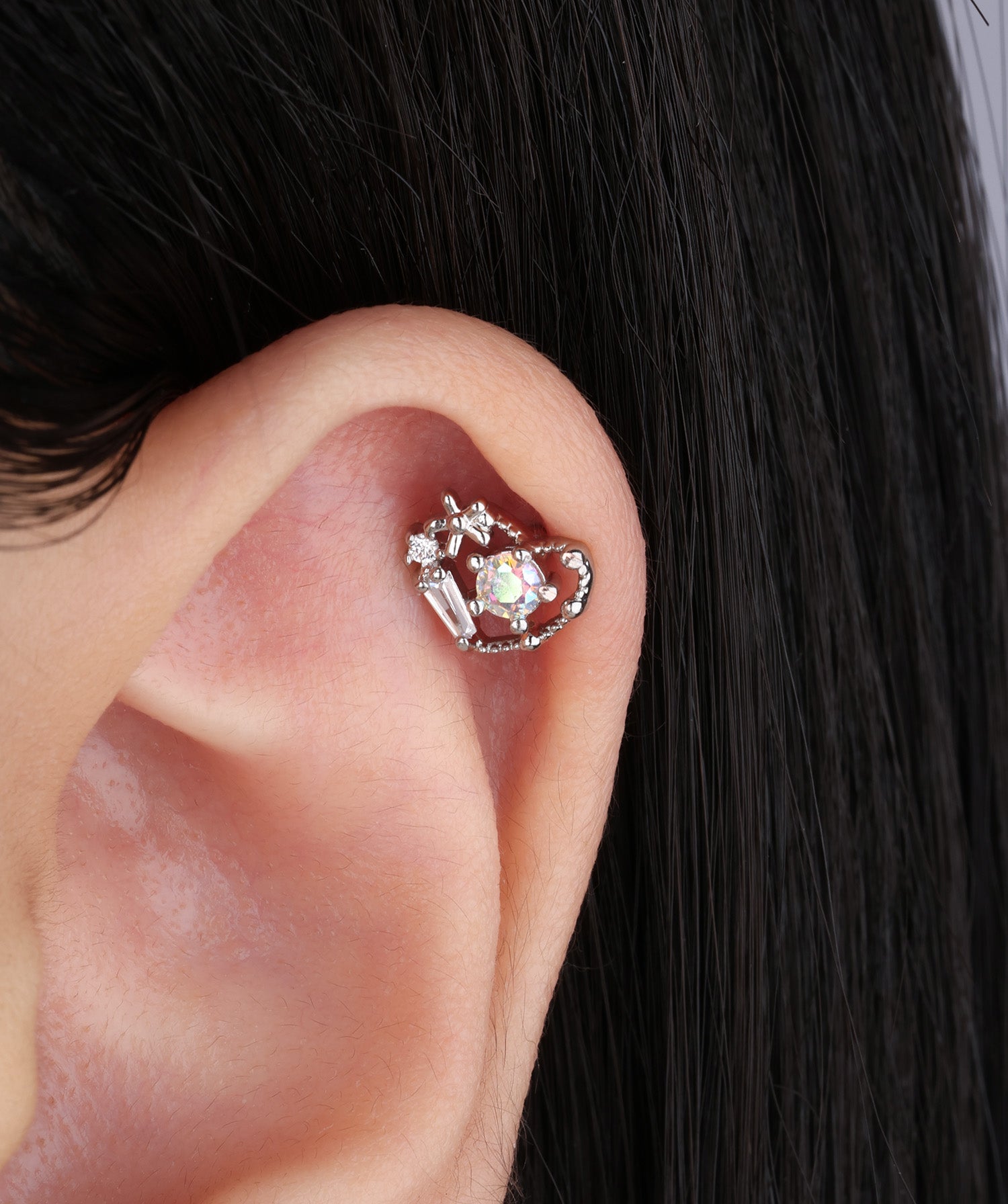Beautiful Flower Love Stud - OumoJewelry