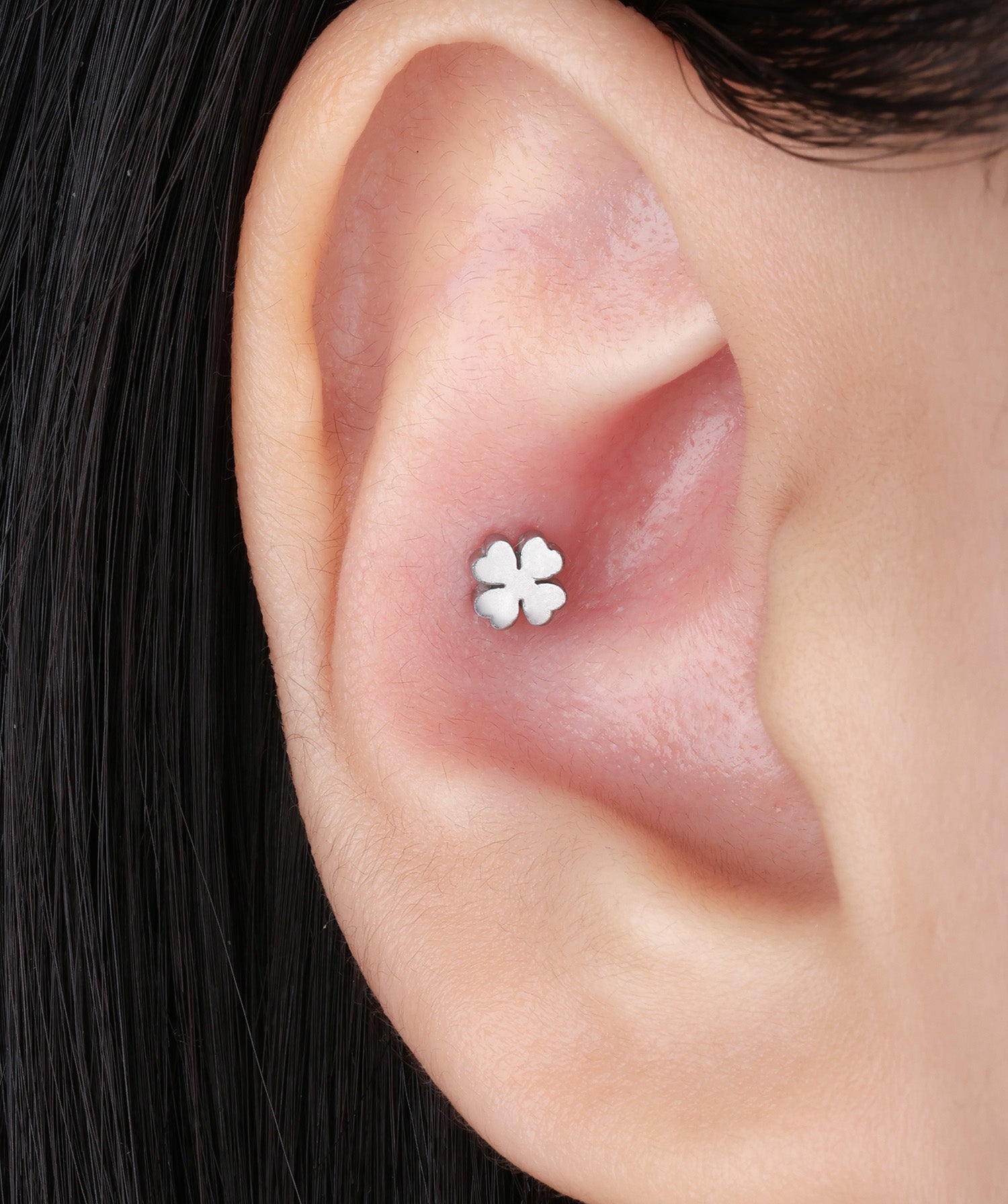 Lucky Leaf Clover Flatback Stud - OumoJewelry