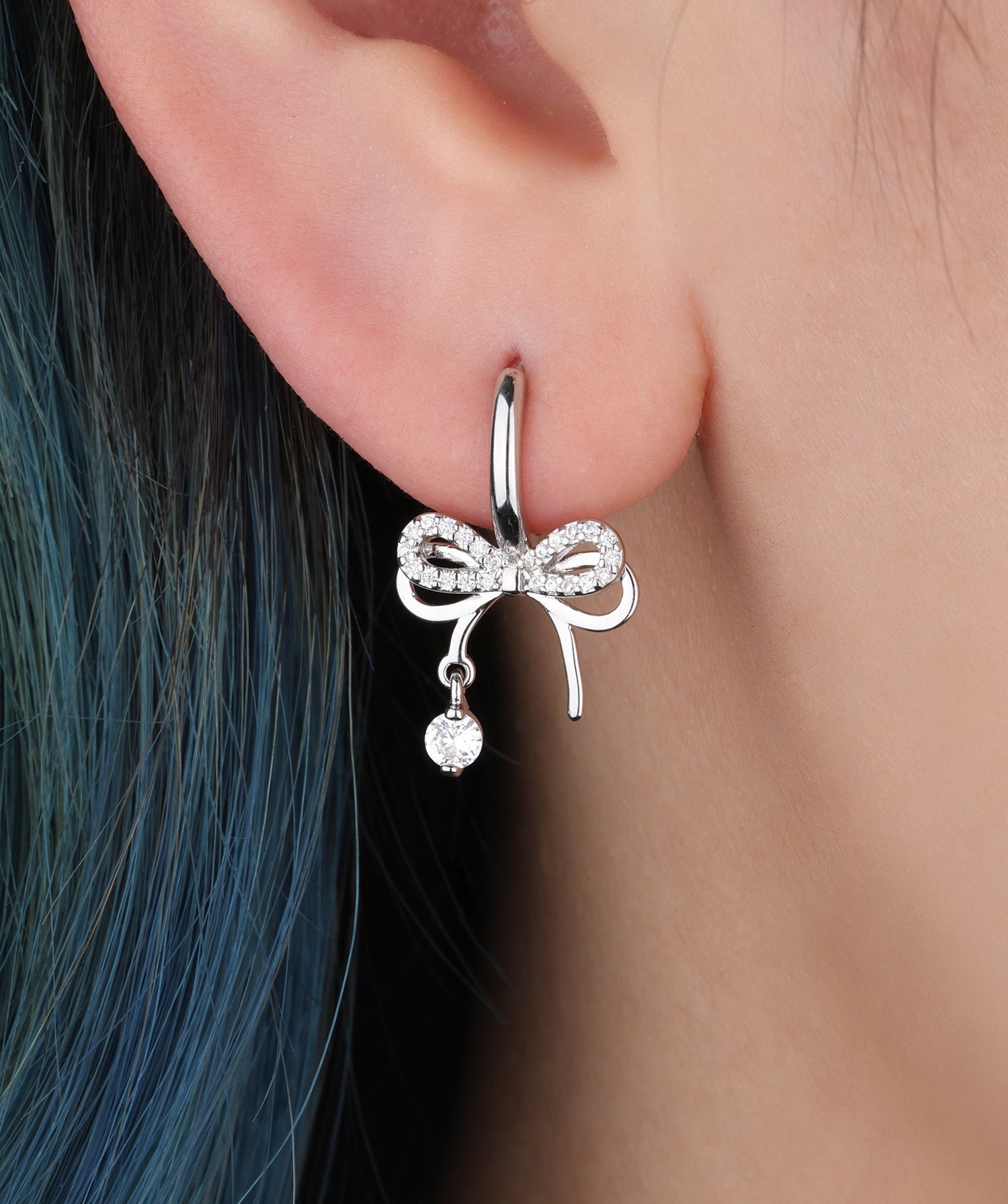 Sweet Bow Drop - OumoJewelry