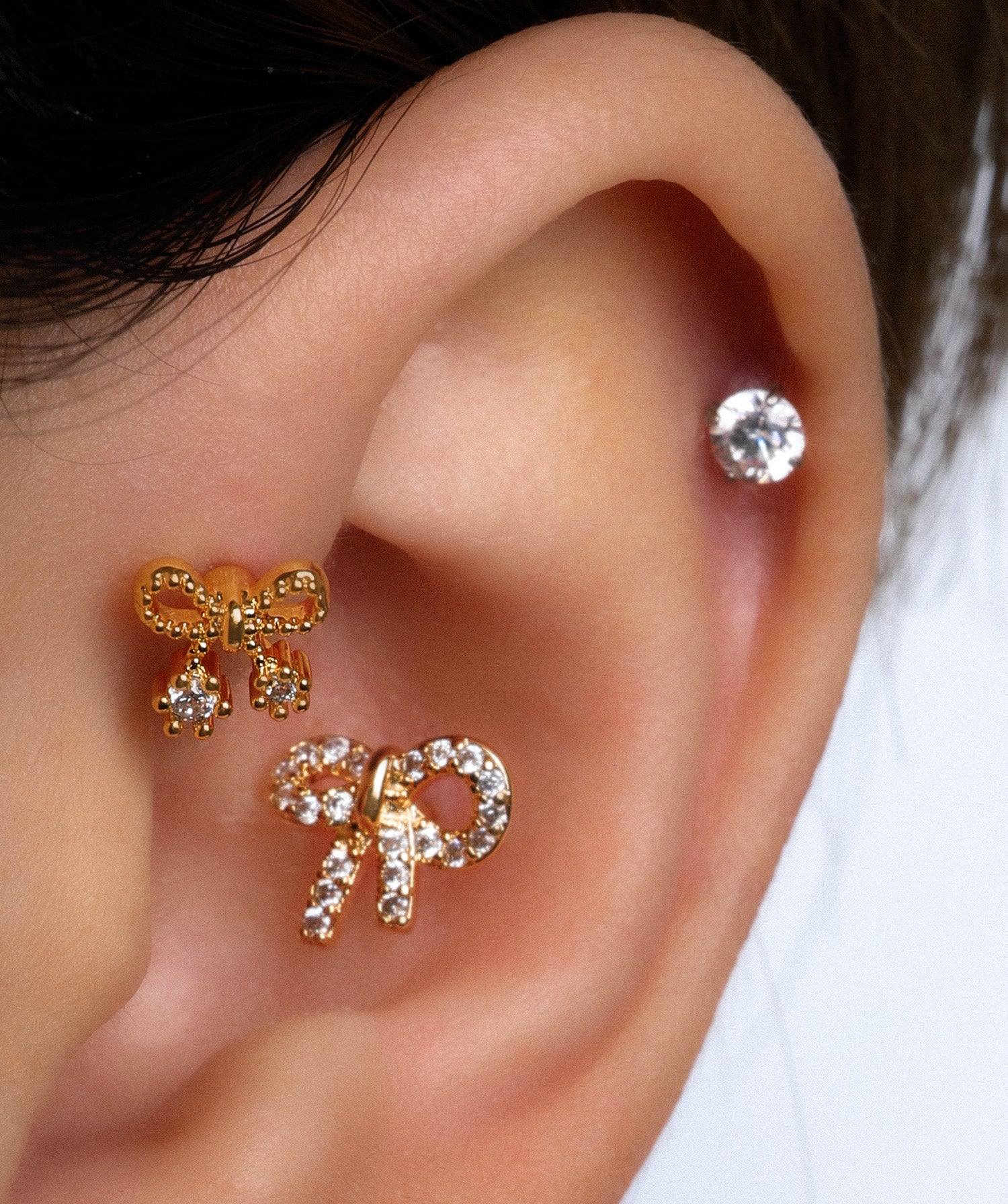Twinkle Bow Stud - Stainless Steel - Upper Lobe, Helix - Oumo Jewelry