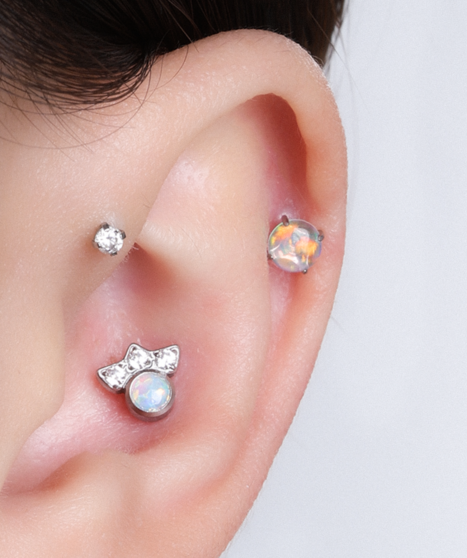 Titanium Aurora Stud - OumoJewelry