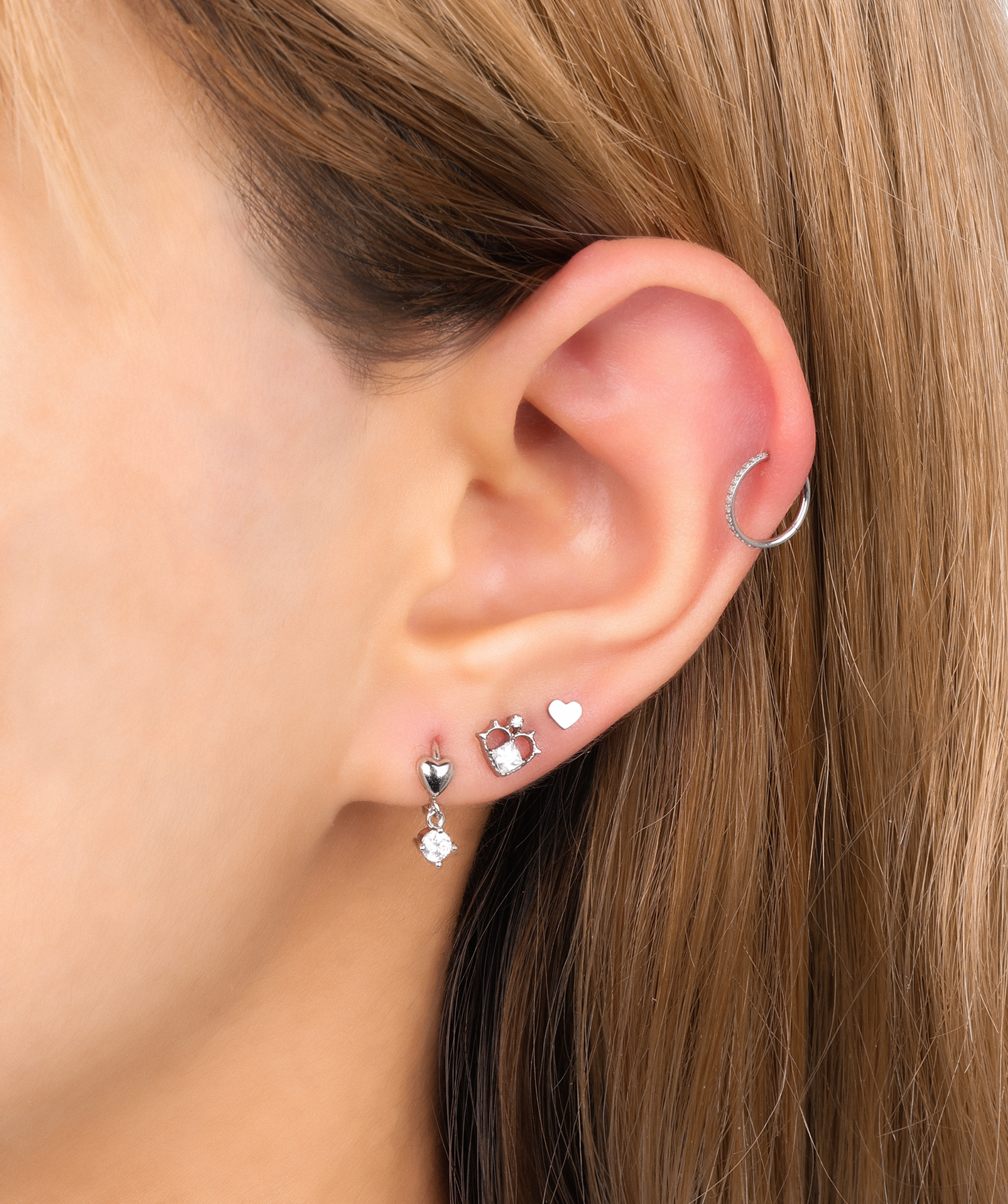 Titanium Love in Thorns Stud - OumoJewelry