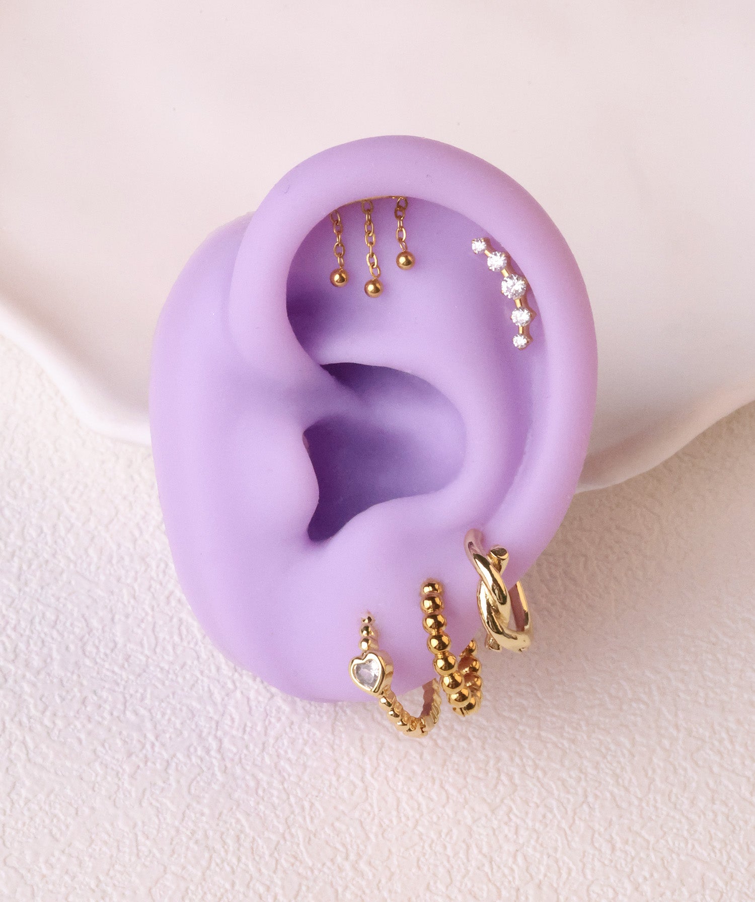 Sparkling Heart Hoops - OumoJewelry