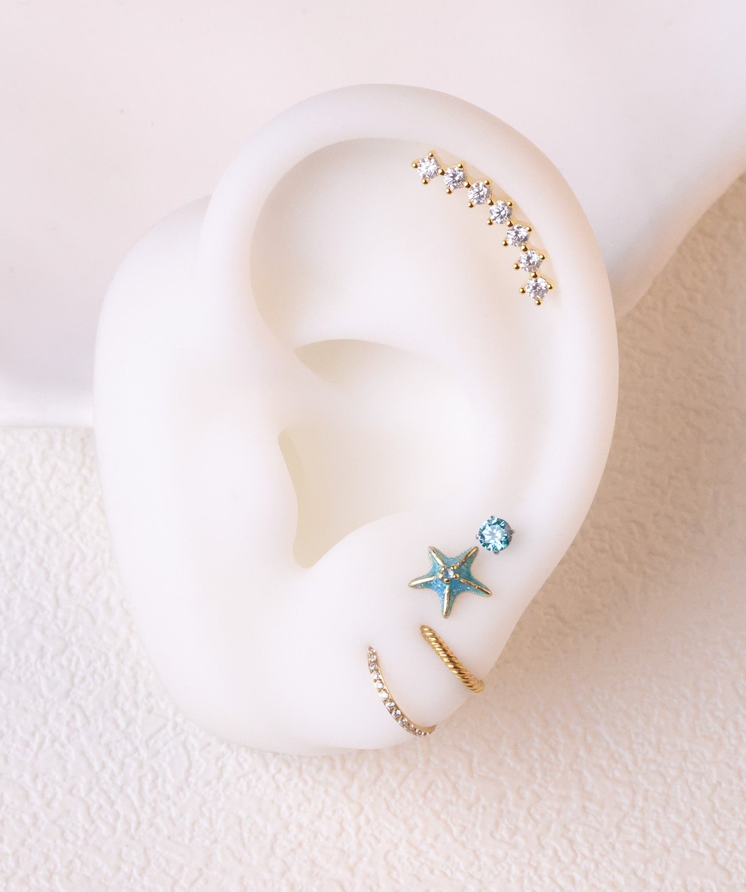 Enamel Starfish Stud - OumoJewelry