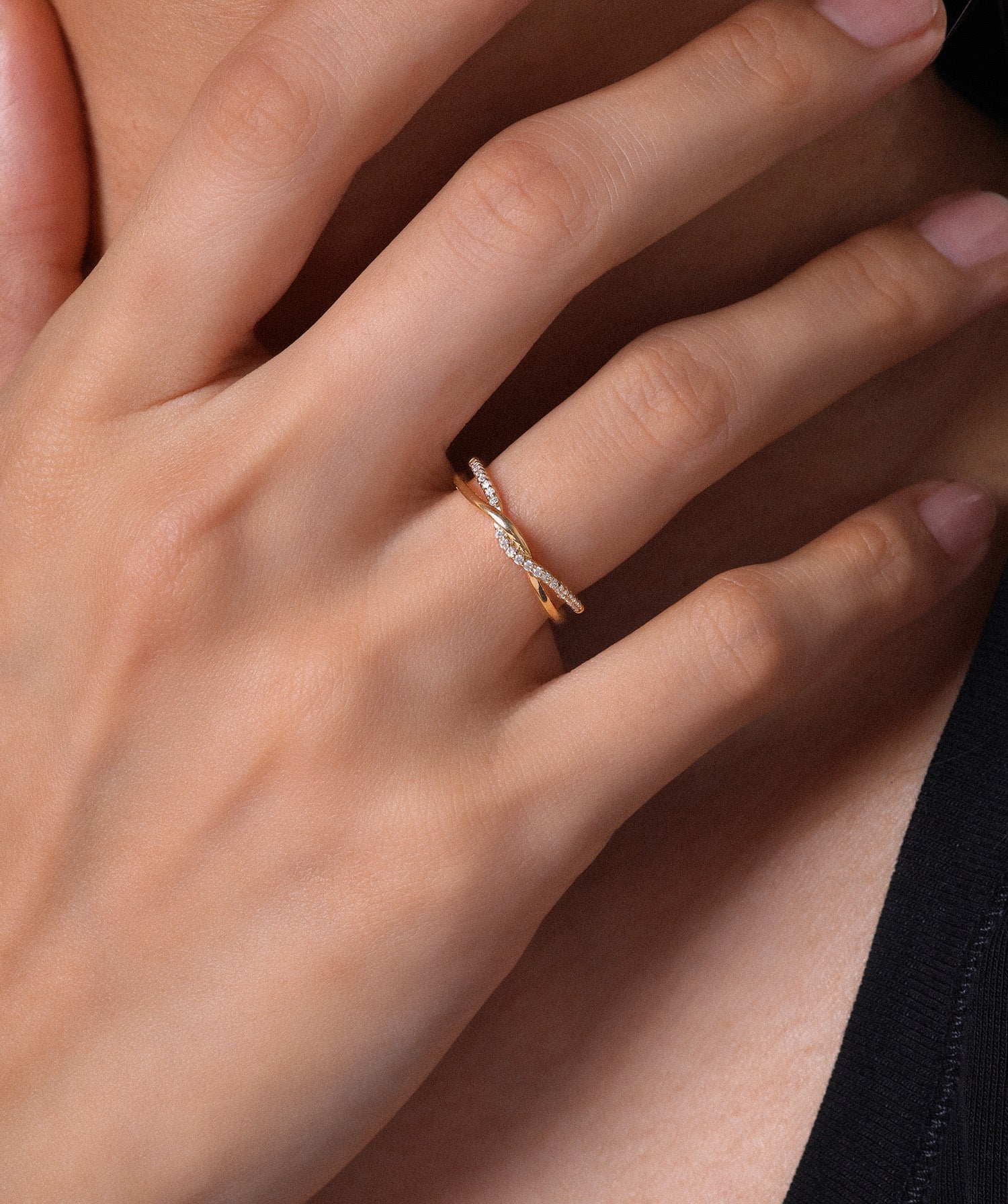 Twinkling Knot Ring - OumoJewelry