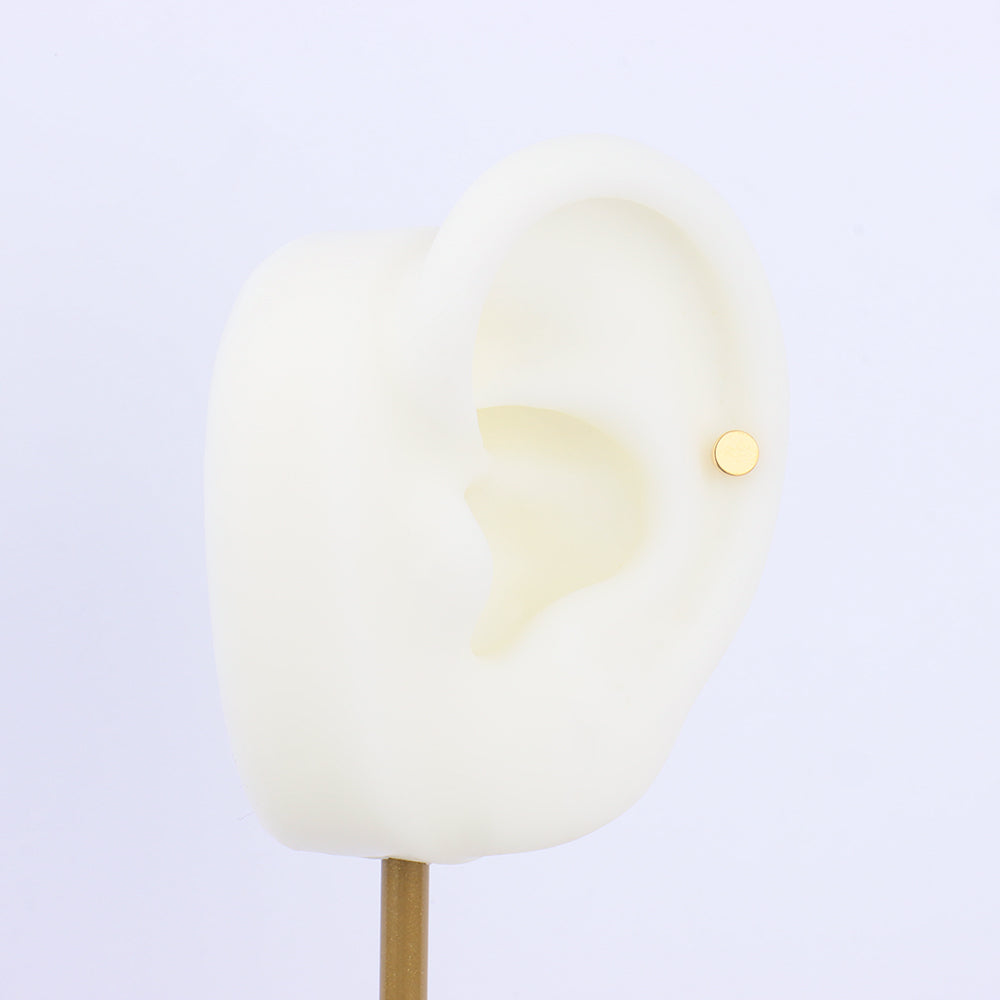 Basic Simple Flatback Stud - Stainless Steel - Helix, Forward Helix, Upper Lobe - Oumo Jewelry