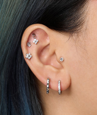 Cute Flower Hoops - OumoJewelry