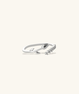 Rose Vine Ring - OumoJewelry