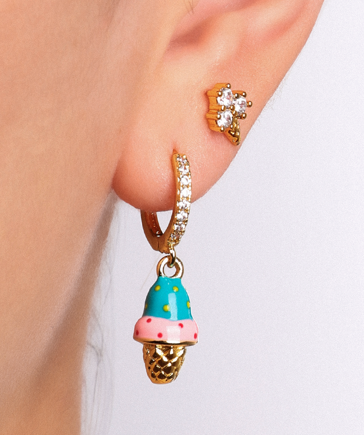 Ice cream Charm - Brass - Oumo Jewelry