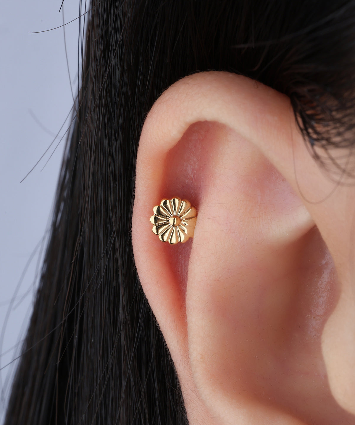 Simple Daisy Stud - Stainless Steel - Upper Lobe, Helix - Oumo Jewelry