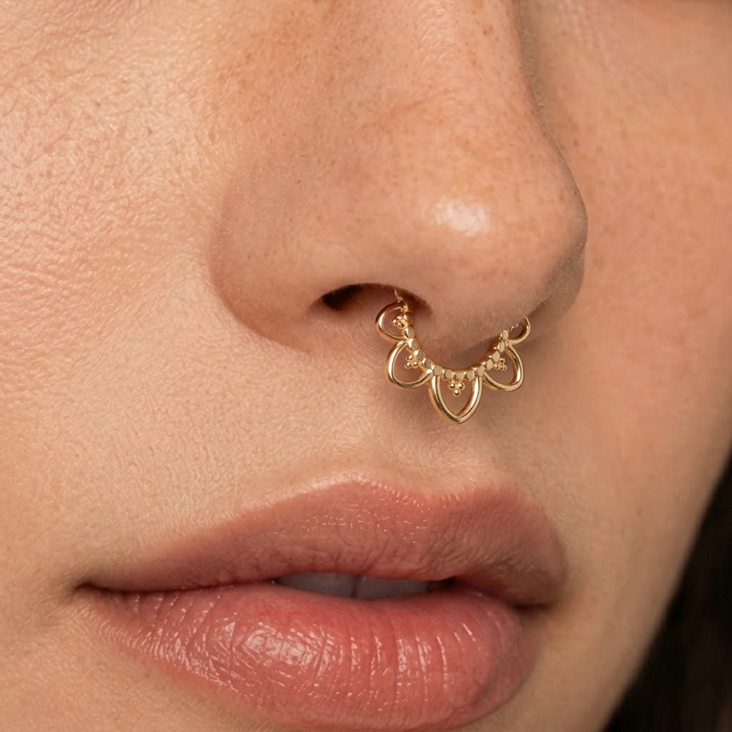 Halia Clicker Hoop