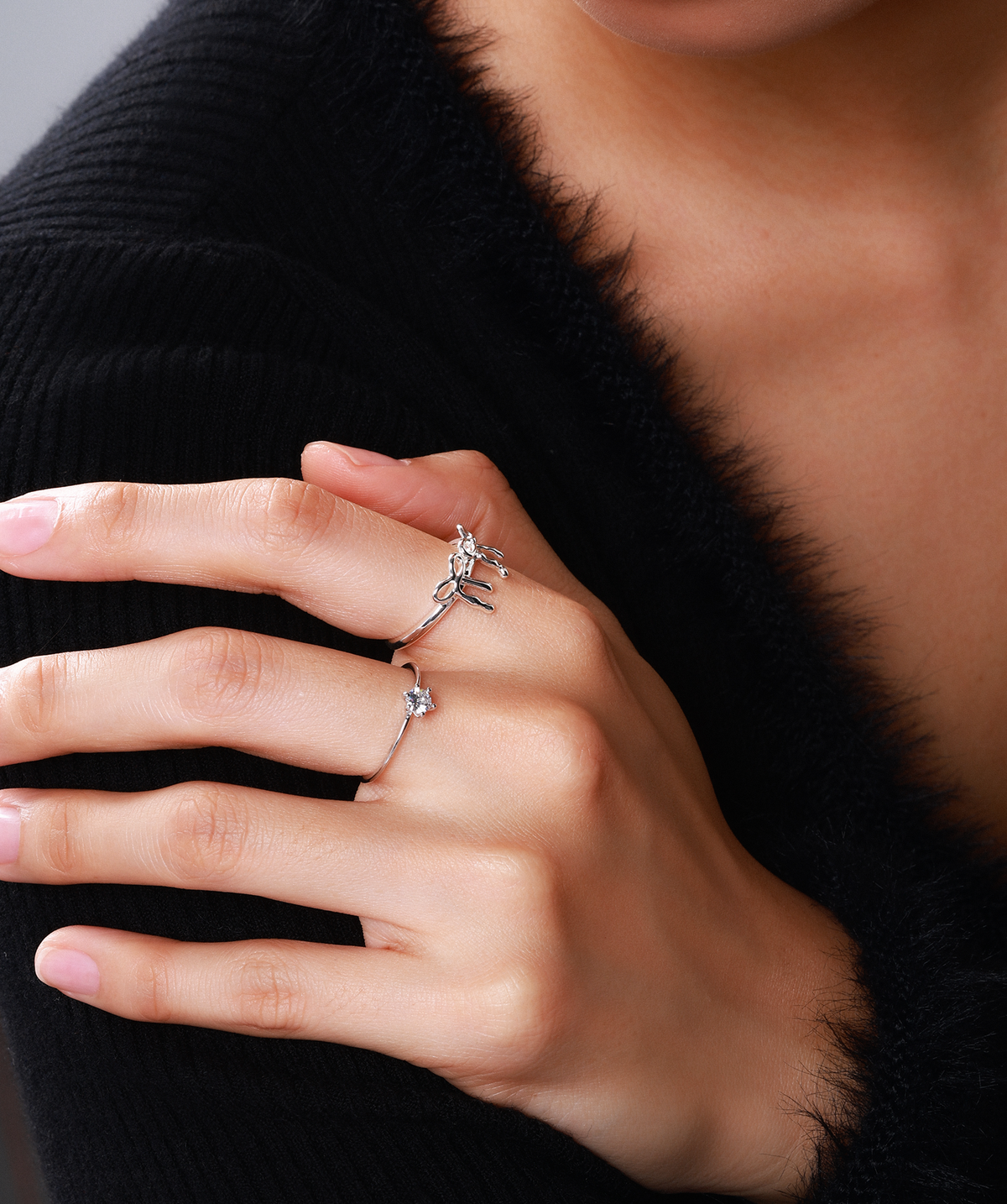 Twobow Ring - Brass - Oumo Jewelry