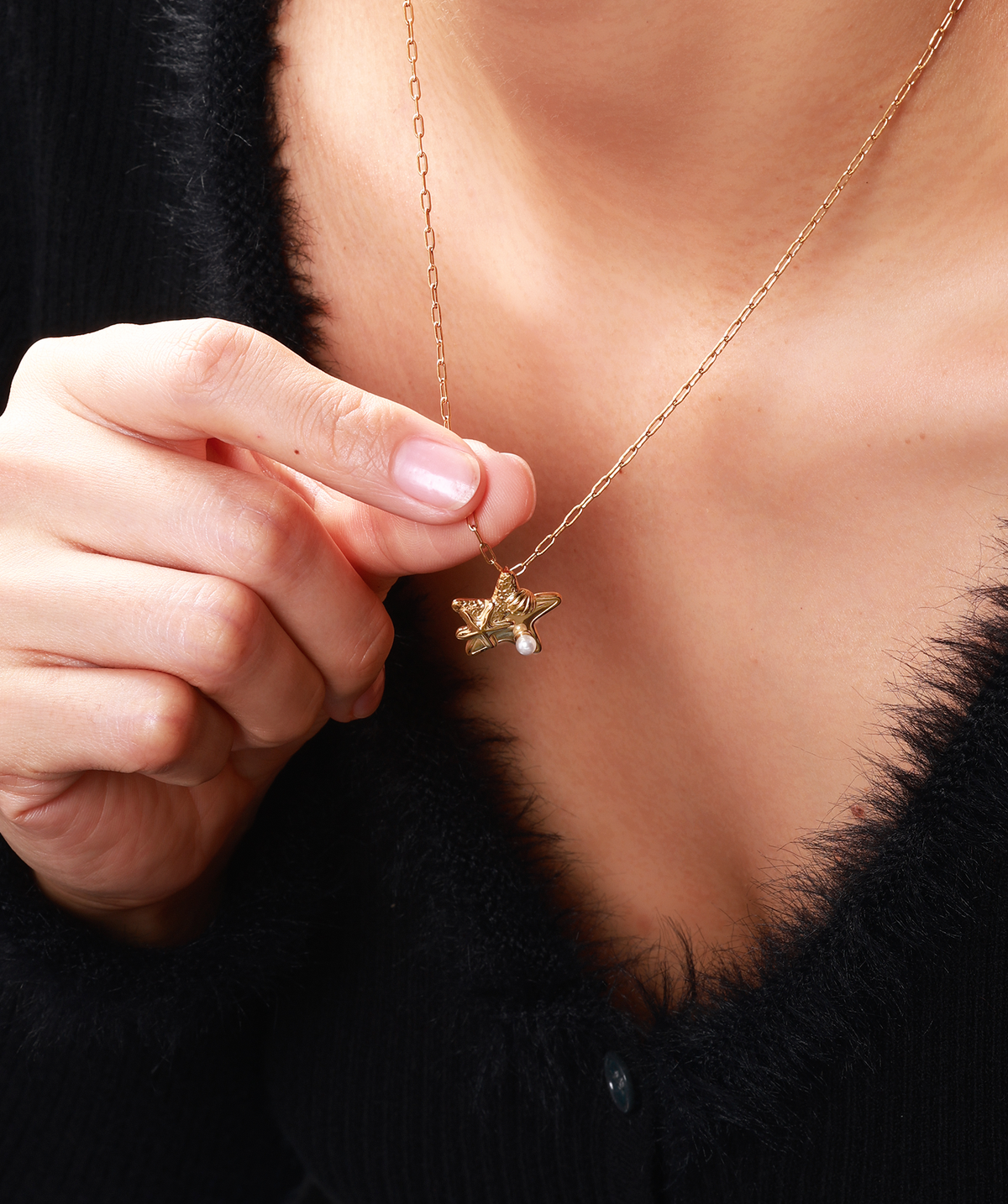 Starfish Pendant Necklace - Stainless Steel - Oumo Jewelry