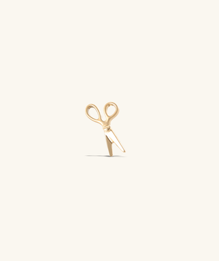 Titanium Scissor Flatback Stud ✂️ - OumoJewelry