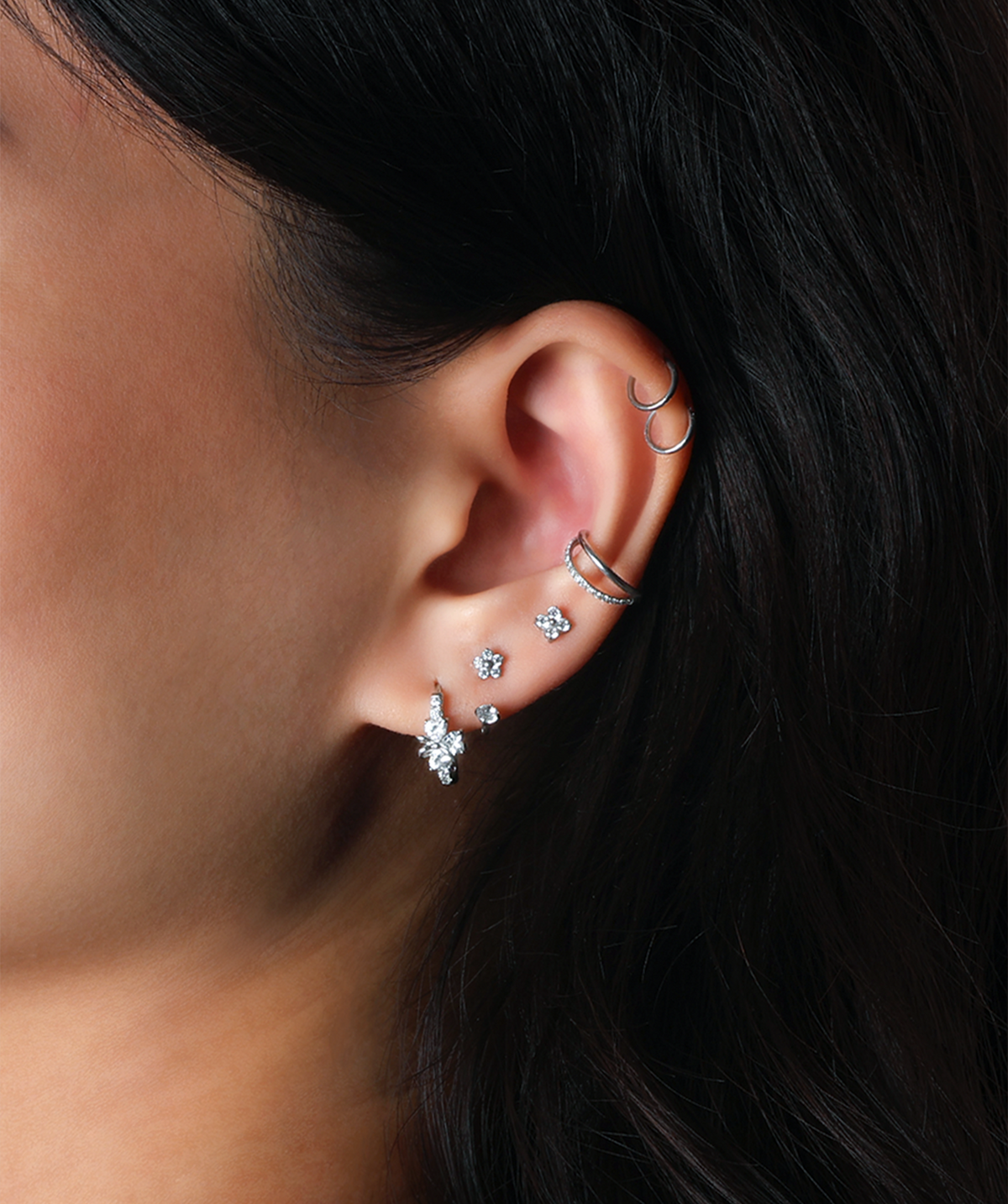 Gem Bow U‑Shape Hoop Earrings - Brass - Oumo Jewelry