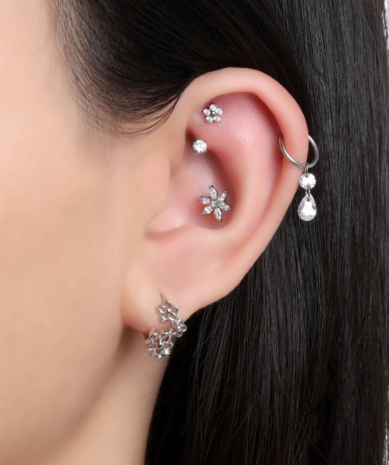 Rory Flower Stud - OumoJewelry