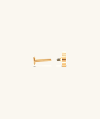 Lucky Leaf Clover Flatback Stud - OumoJewelry
