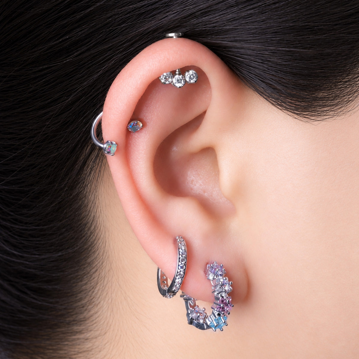 Fiore Vertical Helix