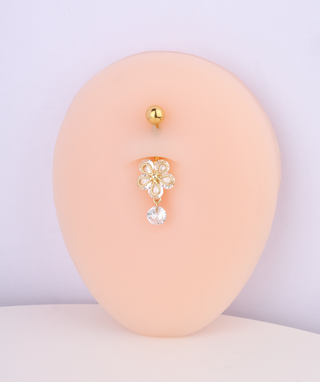 Sparkling Flower Belly Ring - OumoJewelry