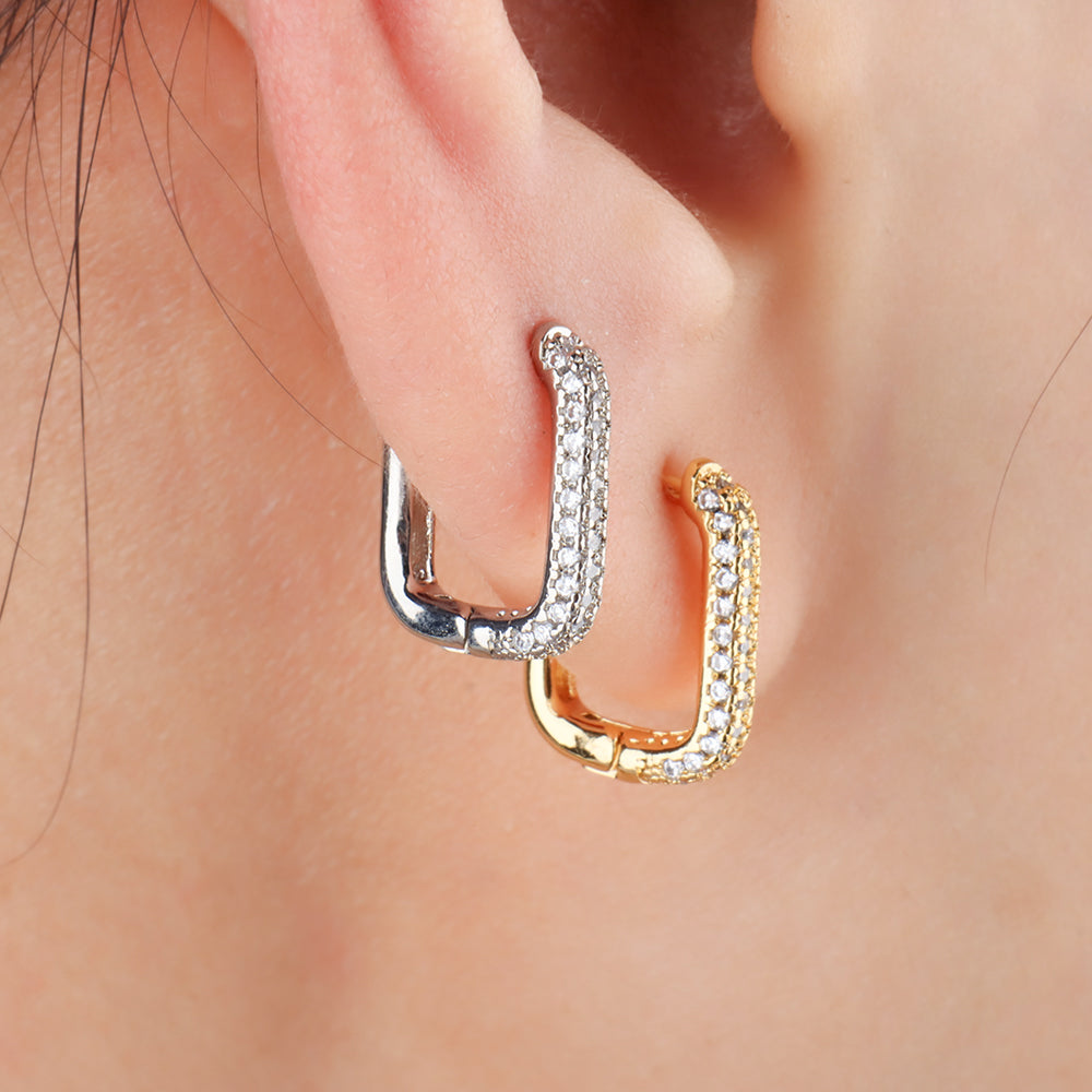 Shiny U-Shaped Hoop - Brass - Lobe - Oumo Jewelry