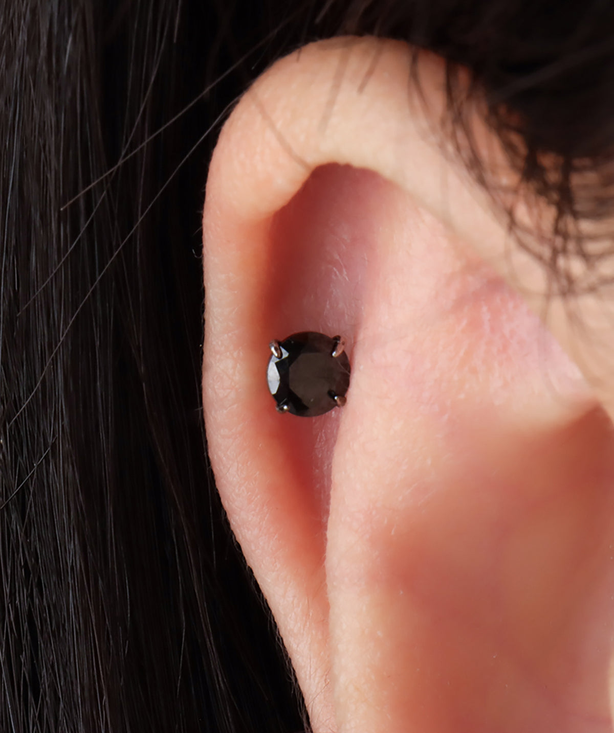 Basic Black Gemstone Stud - Sterling Silver 925 - Upper Lobe, Helix, Flat - Oumo Jewelry