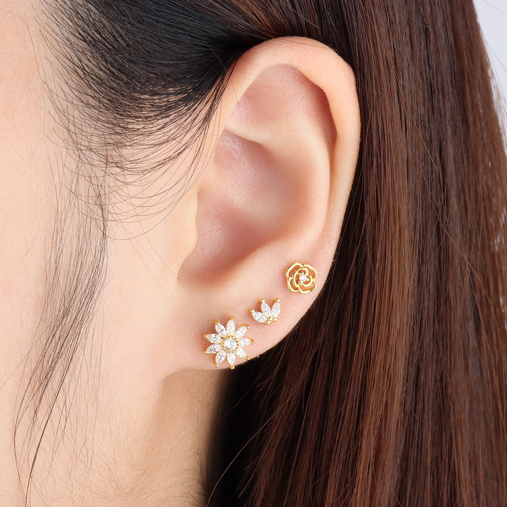 Gorgeous Flower Stud - Stainless Steel - Upper Lobe, Helix - Oumo Jewelry