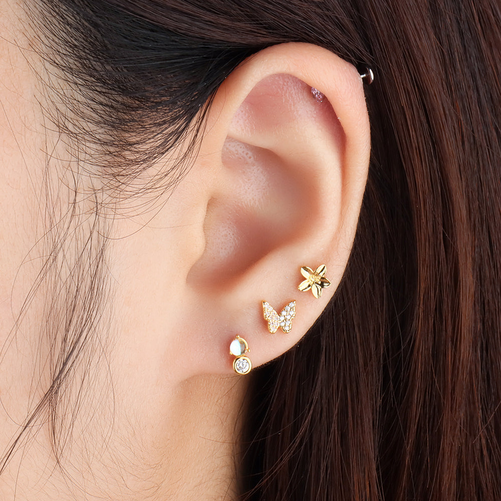 Shiny Butterfly Stud - Stainless Steel - Upper Lobe, Helix - Oumo Jewelry