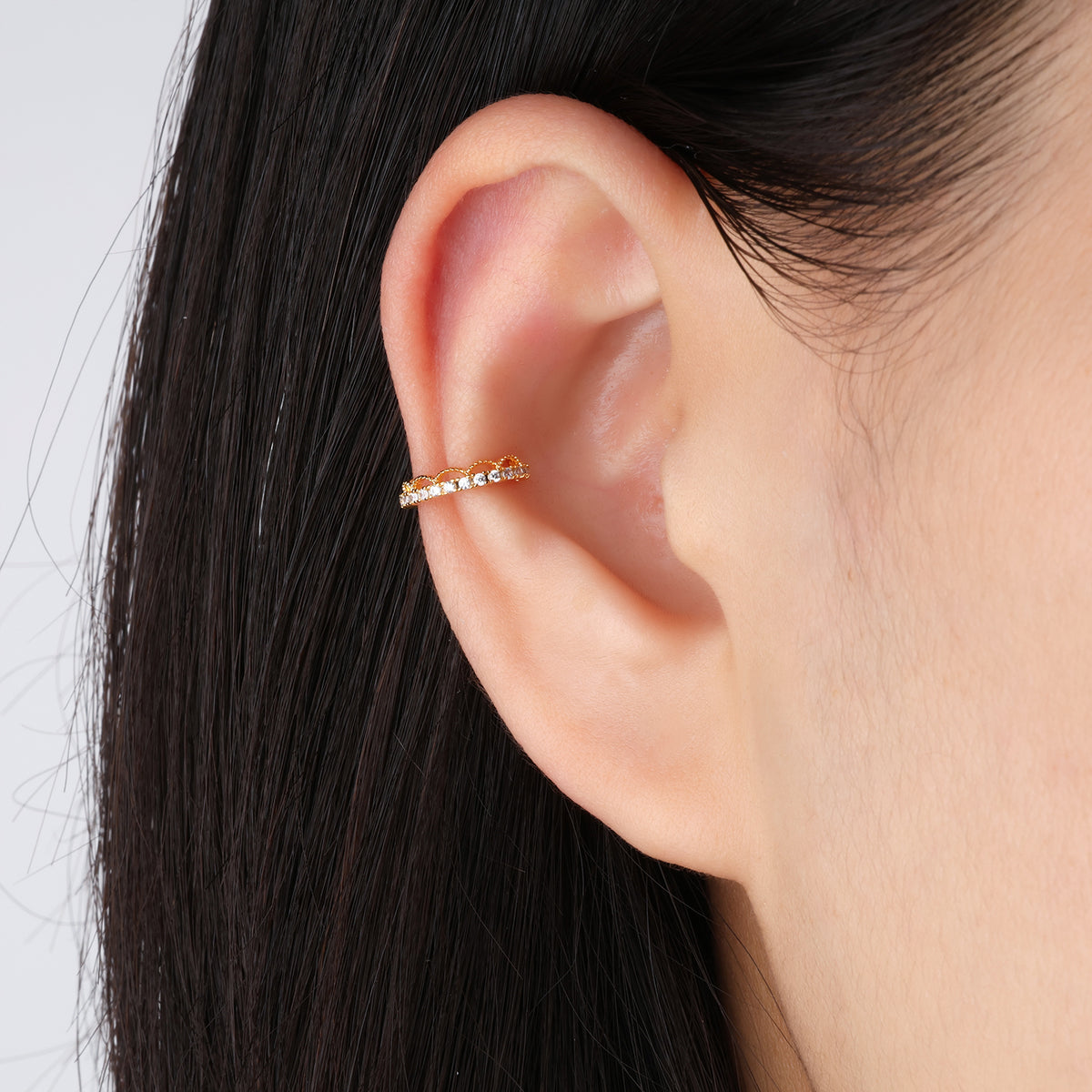 Exquisite Ear Cuff - Brass - Oumo Jewelry
