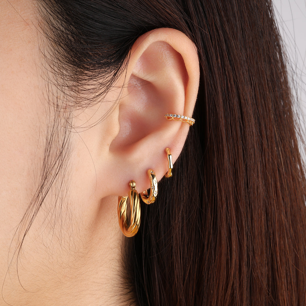 Twist Hoop Earrings - Stainless Steel - Oumo Jewelry