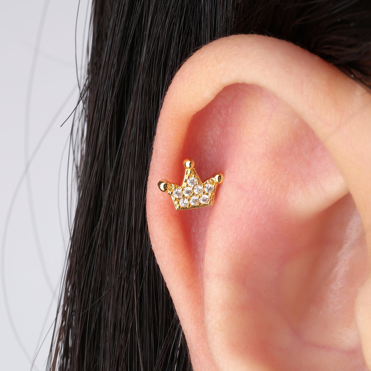 Sparkling Crown Stud - Stainless Steel - Upper Lobe, Helix - Oumo Jewelry