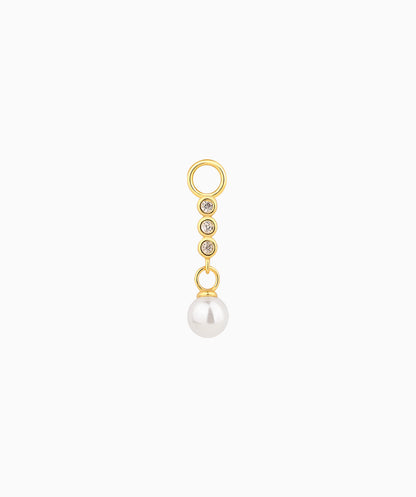 Elegant Pearl Dorp Charm