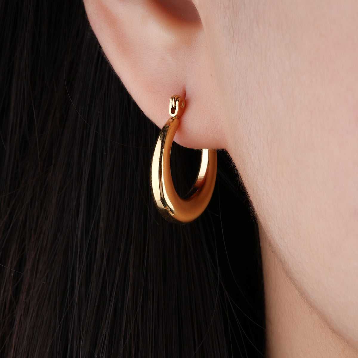 Basic Hoops - Stainless Steel - Oumo Jewelry
