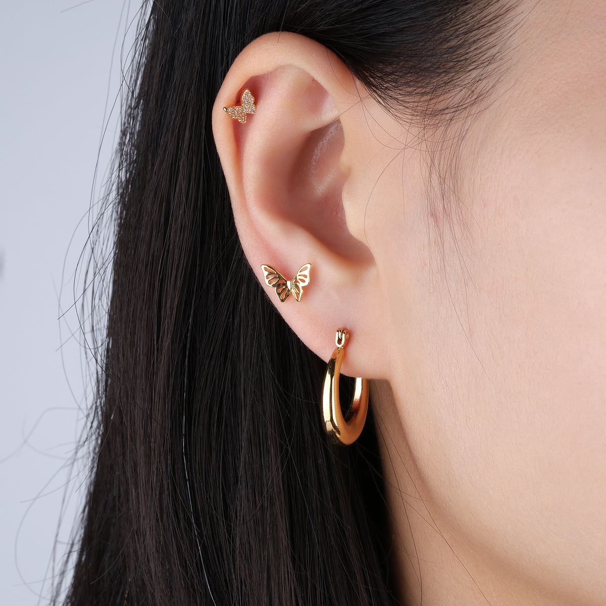 Shiny Butterfly Stud - Stainless Steel - Upper Lobe, Helix - Oumo Jewelry
