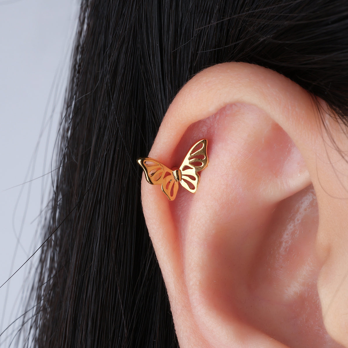 Exquisite Hollow Butterfly Stud - Stainless Steel - Upper Lobe, Helix - Oumo Jewelry