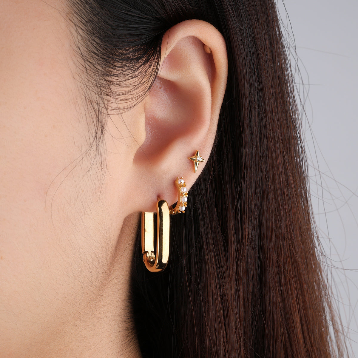 Classic U-Shaped Hoops - Stainless Steel - Oumo Jewelry