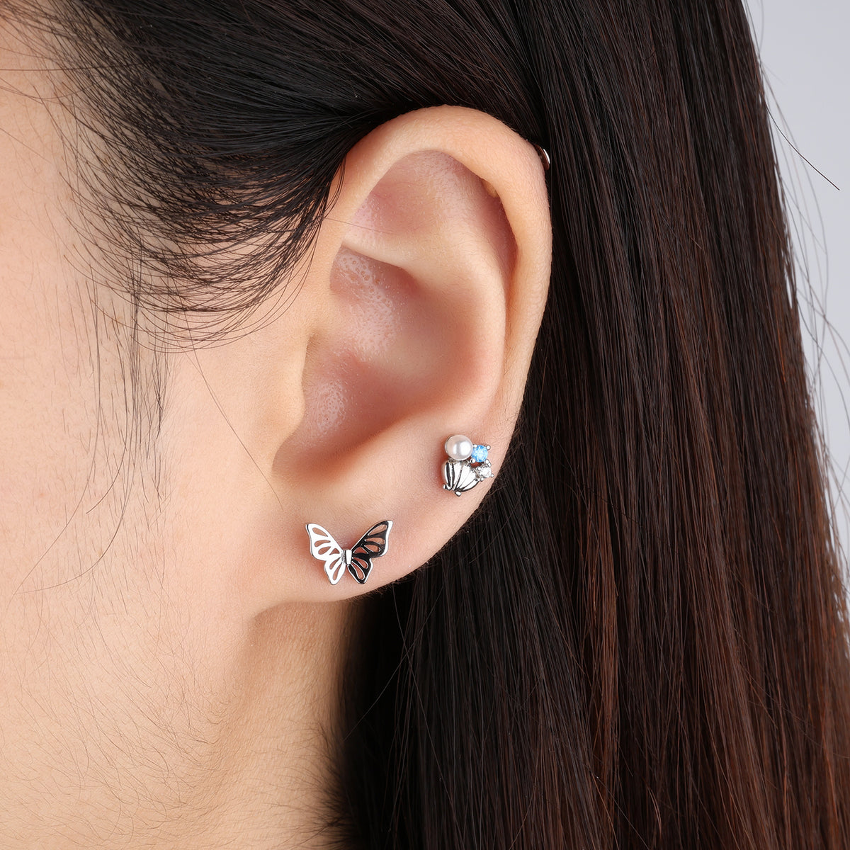 Blue Gem Shell Pearl Stud - Stainless Steel - Upper Lobe, Helix - Oumo Jewelry