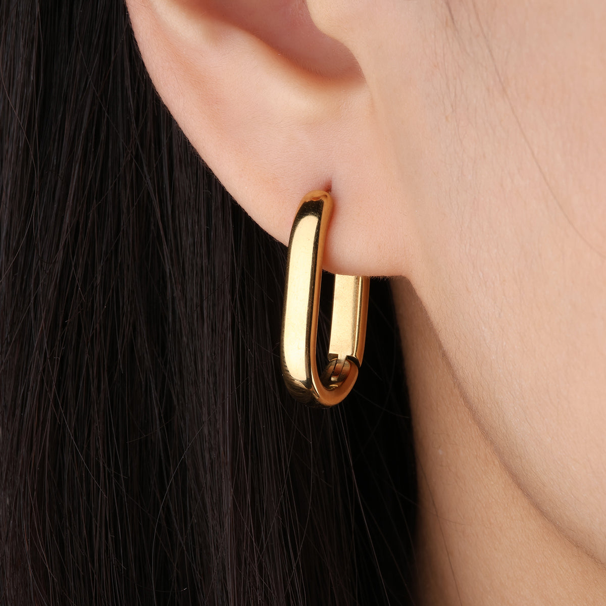 Classic U-Shaped Hoops - Stainless Steel - Oumo Jewelry