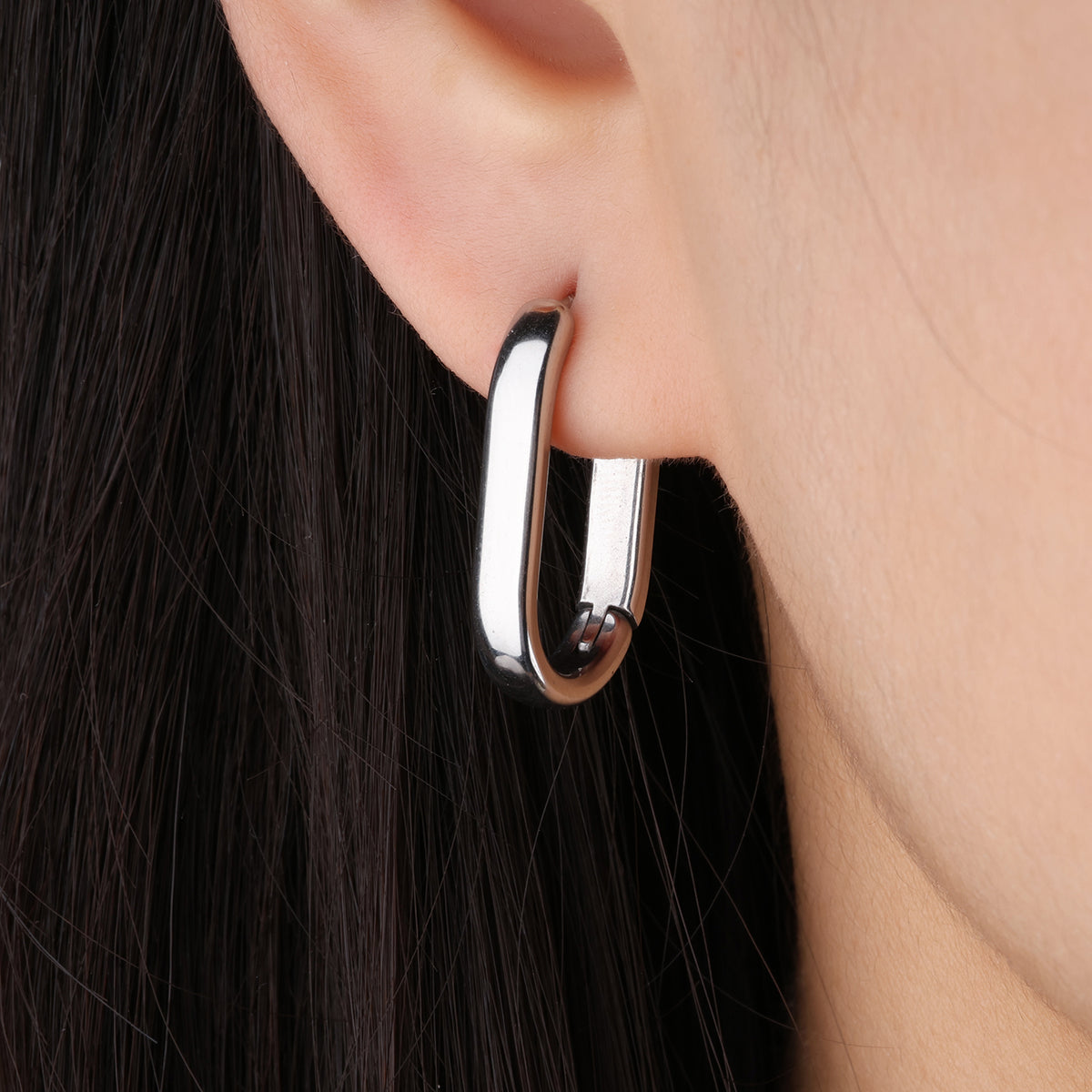 Classic U-Shaped Hoops - Stainless Steel - Oumo Jewelry