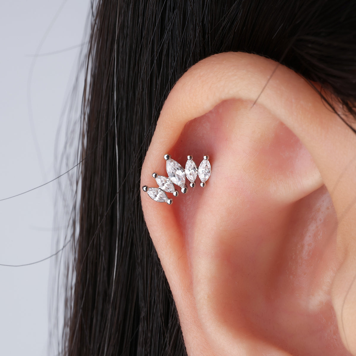 Crown Flatback Stud - Stainless Steel - Helix, Upper Lobe, Conch - Oumo Jewelry