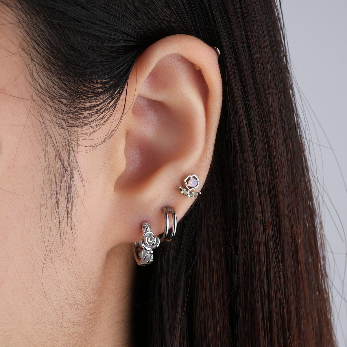 Charm Flower Stud - Stainless Steel - Upper Lobe, Helix - Oumo Jewelry